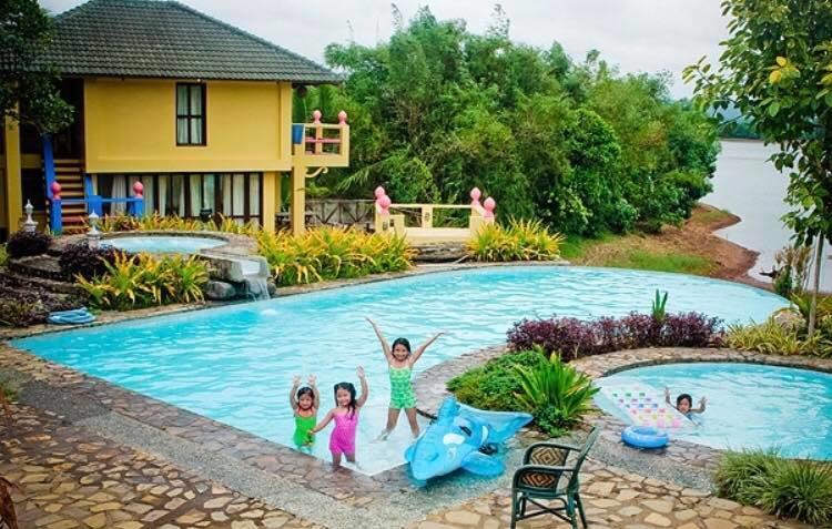 Porta Verde Resort Villas Caliraya Dolores  المظهر الخارجي الصورة