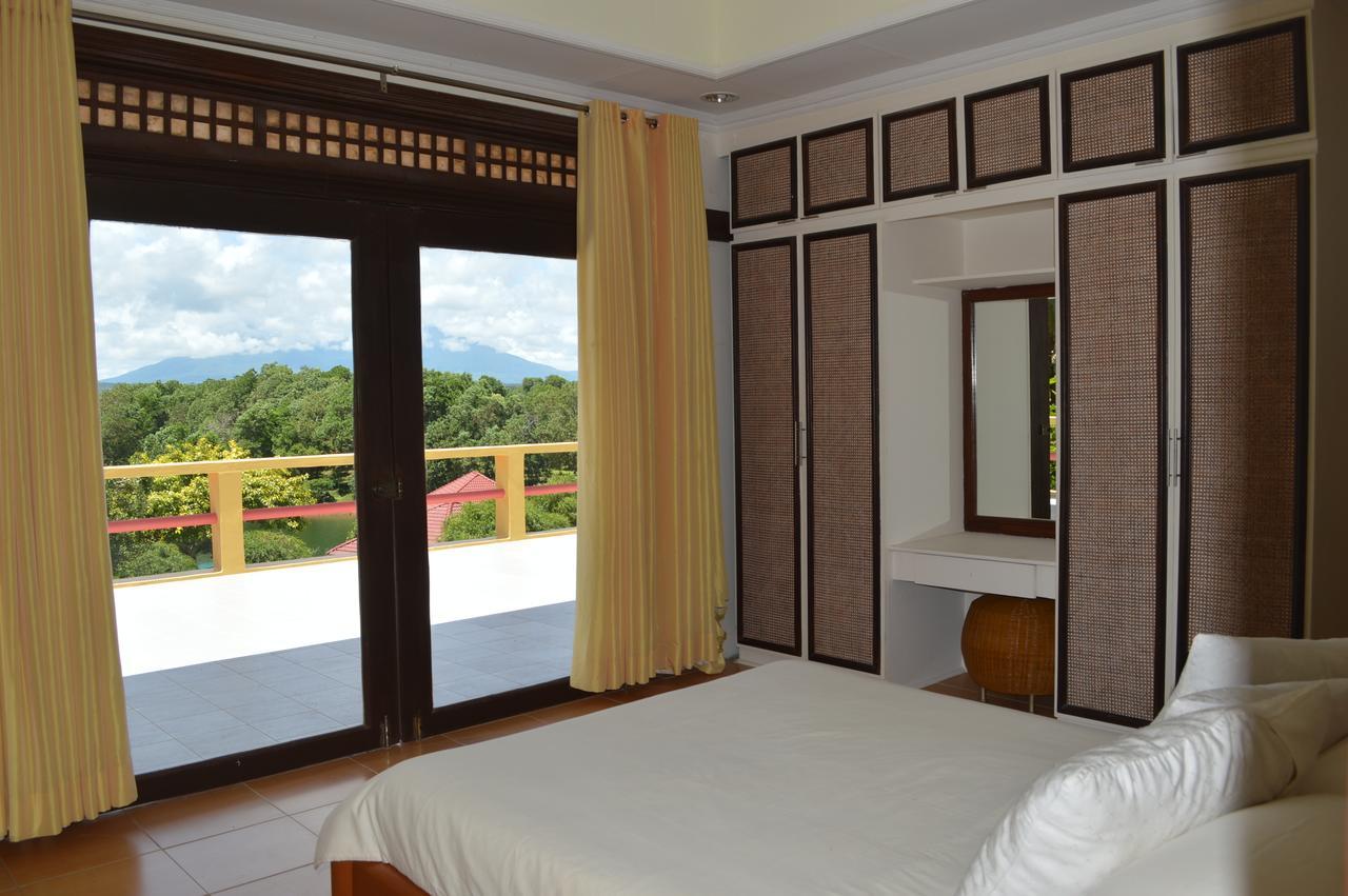 Porta Verde Resort Villas Caliraya Dolores  المظهر الخارجي الصورة