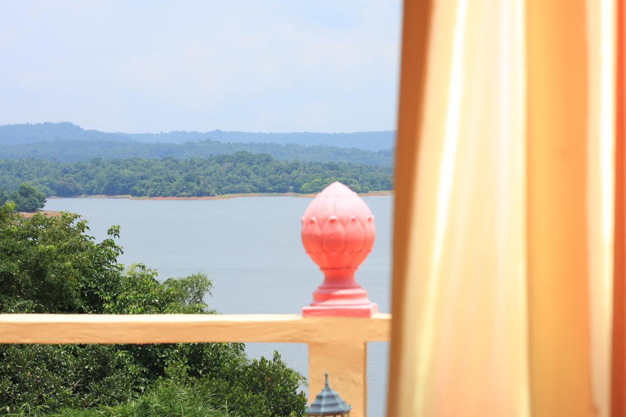 Porta Verde Resort Villas Caliraya Dolores  المظهر الخارجي الصورة